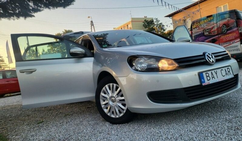 Volkswagen Golf full