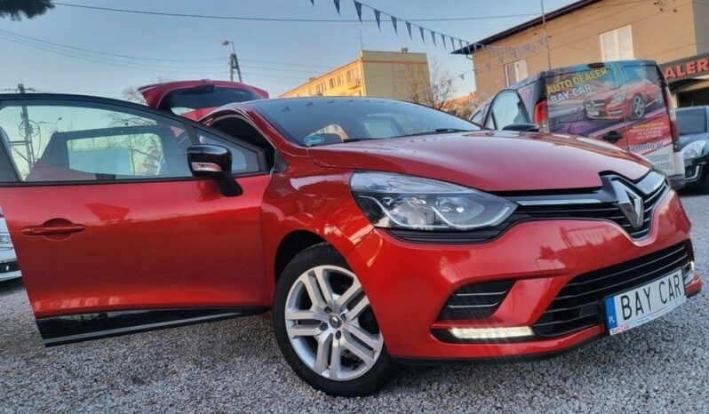 Renault Clio full
