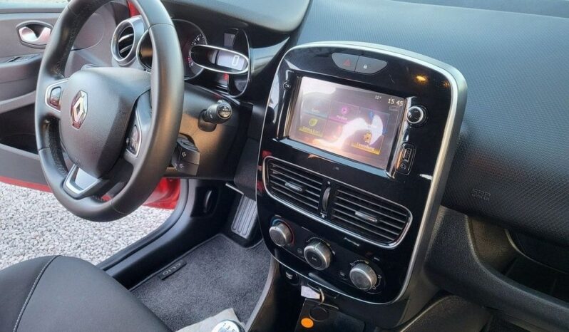 Renault Clio full