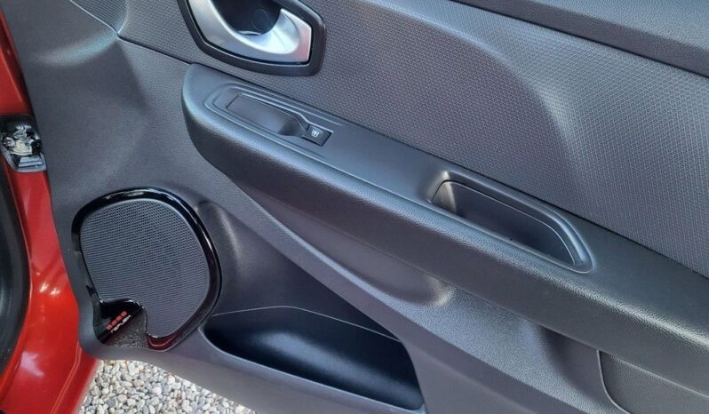 Renault Clio full