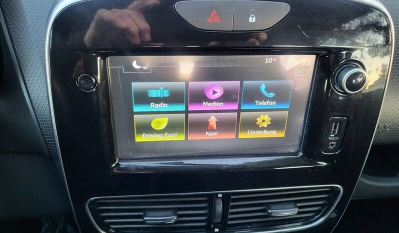 Renault Clio full