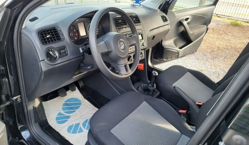 Volkswagen Polo full