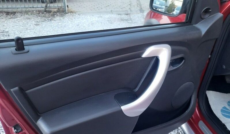 Dacia Sandero Stepway full