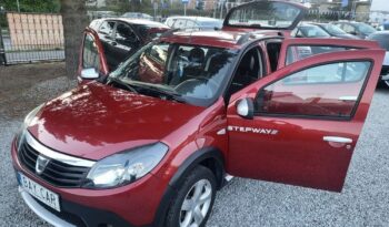 Dacia Sandero Stepway full