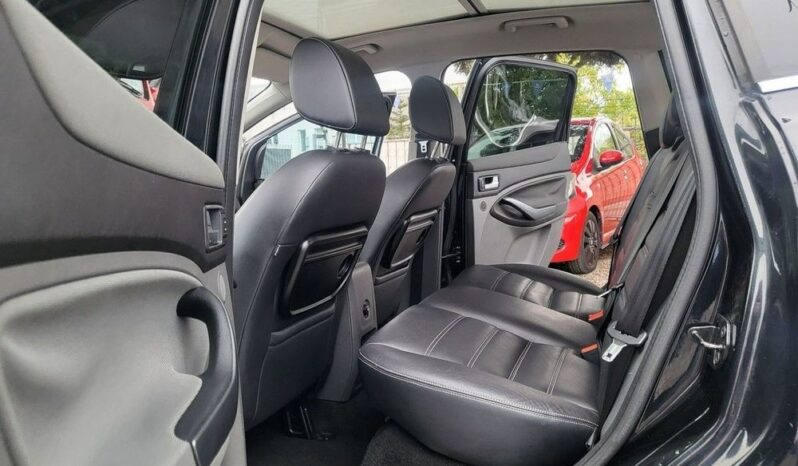 Ford Kuga full