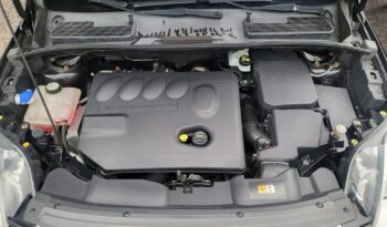 Ford Kuga full