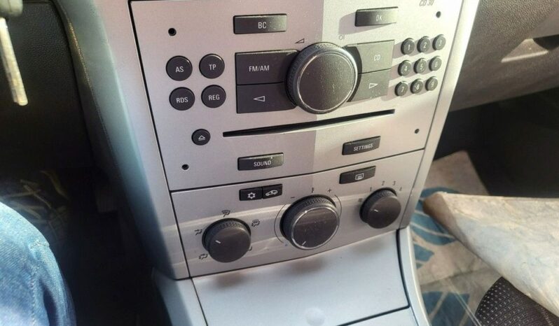 Opel Astra full