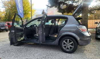 Opel Astra full
