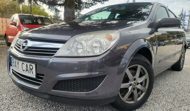 Opel Astra full