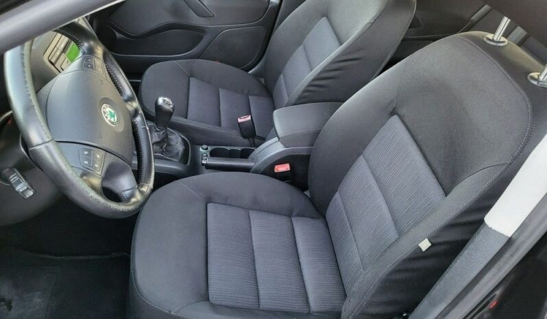 Skoda Octavia full