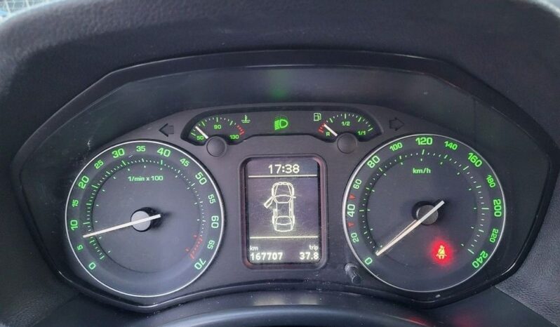 Skoda Octavia full