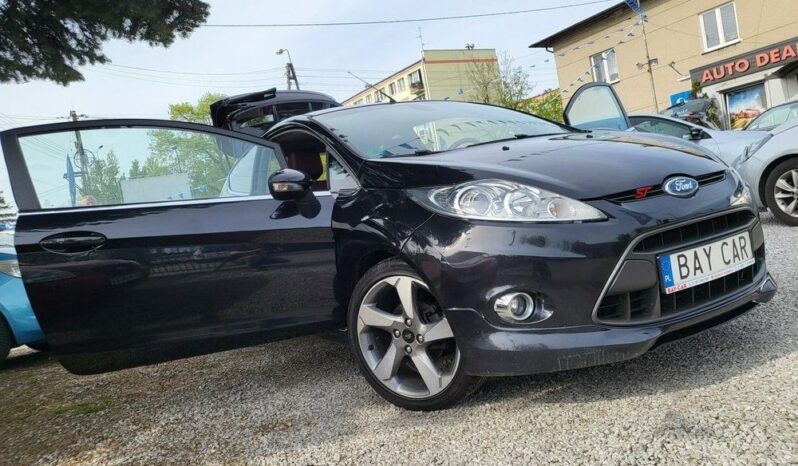 Ford Fiesta full