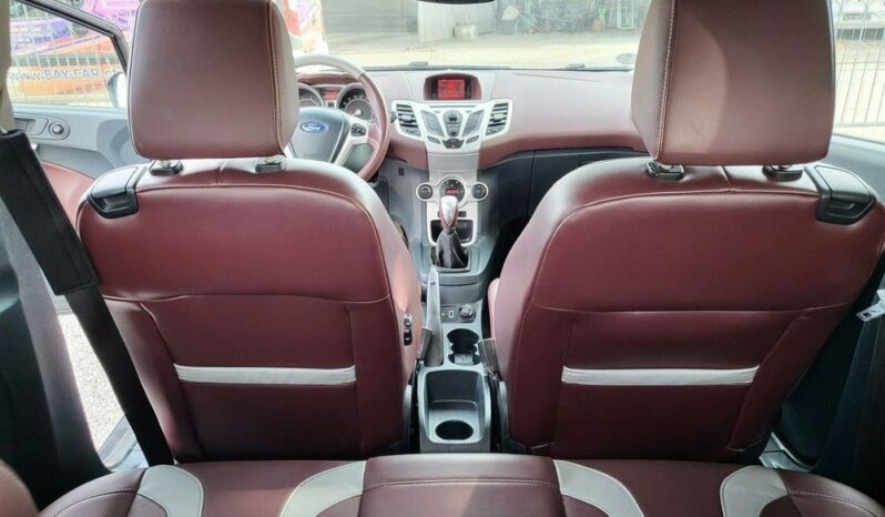 Ford Fiesta full