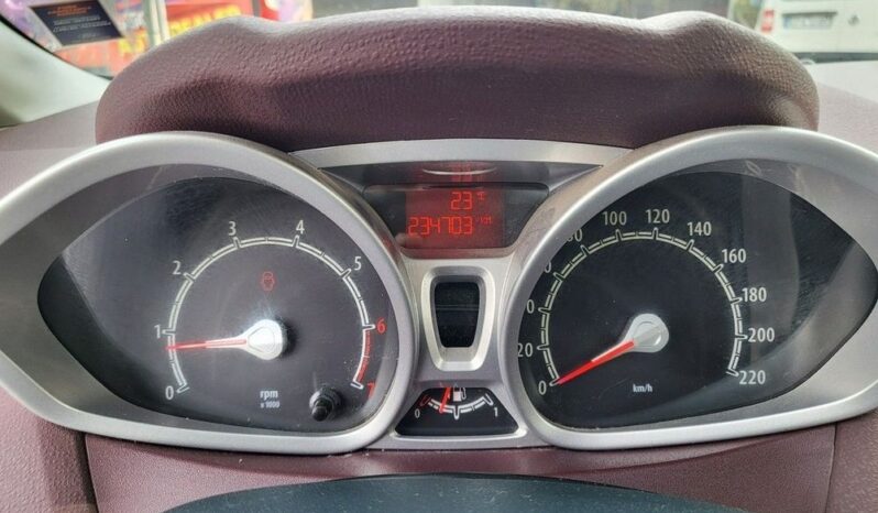 Ford Fiesta full