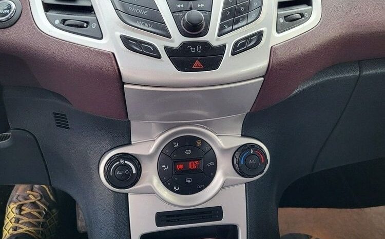 Ford Fiesta full