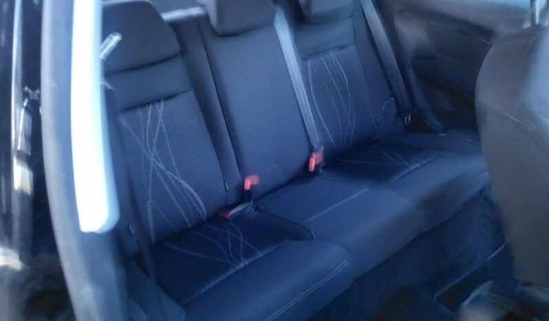 Peugeot 208 full
