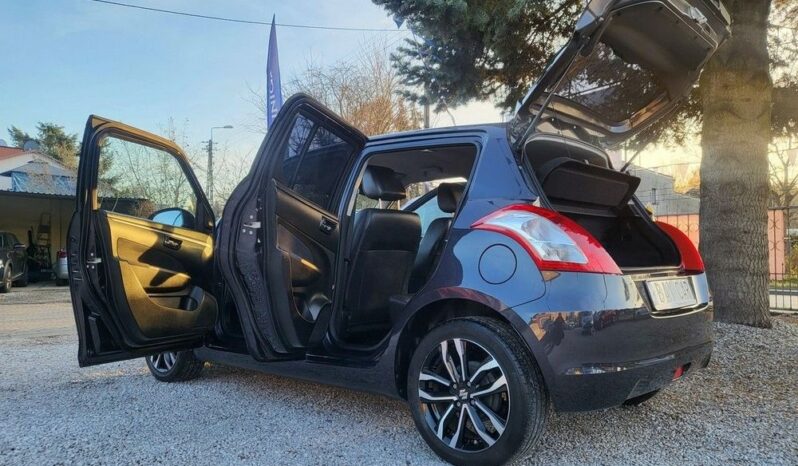 Suzuki Swift full