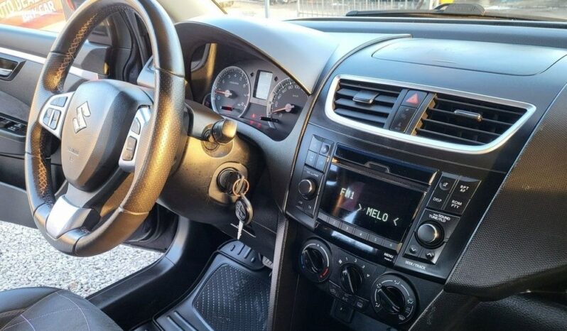 Suzuki Swift full