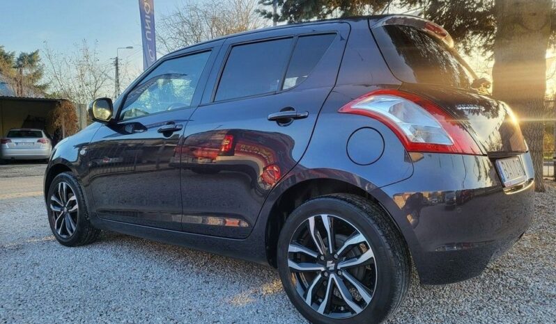 Suzuki Swift full