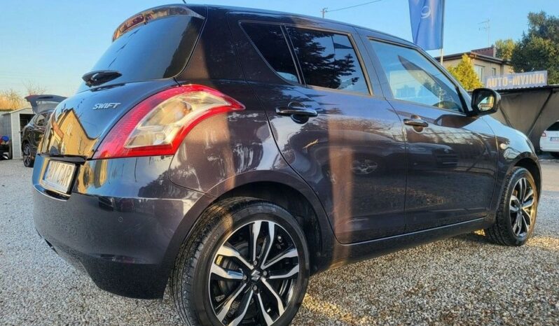 Suzuki Swift full