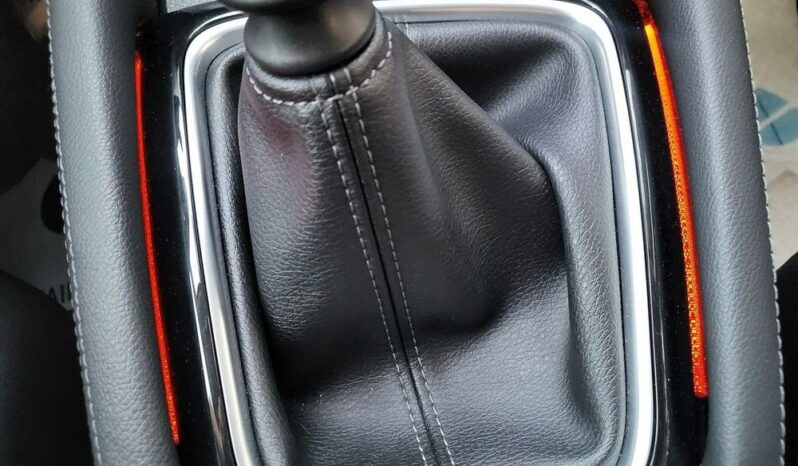 Nissan Qashqai full