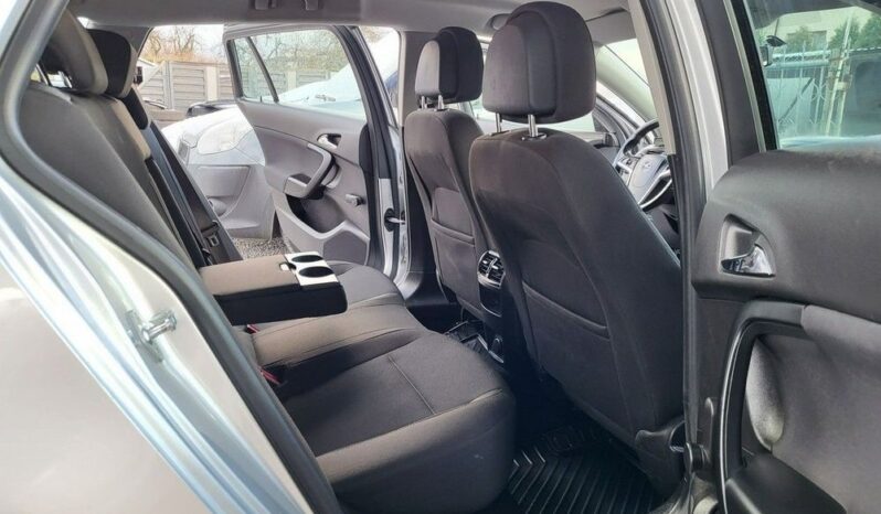 Opel Insignia full