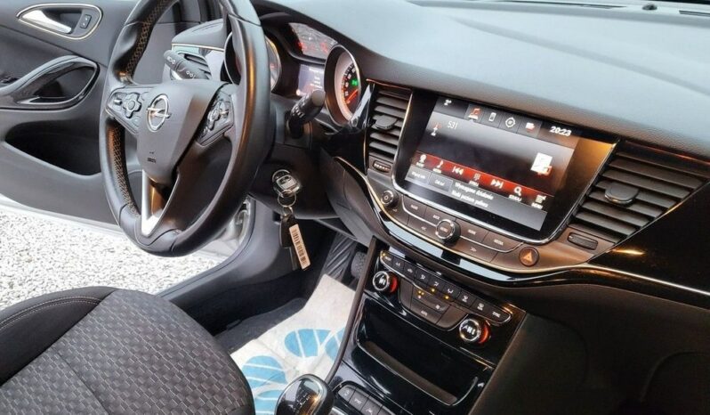 Opel Astra full