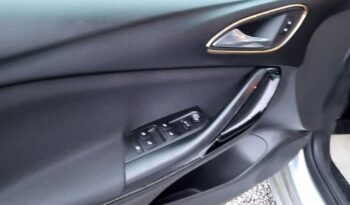 Opel Astra full