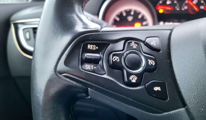 Opel Astra full