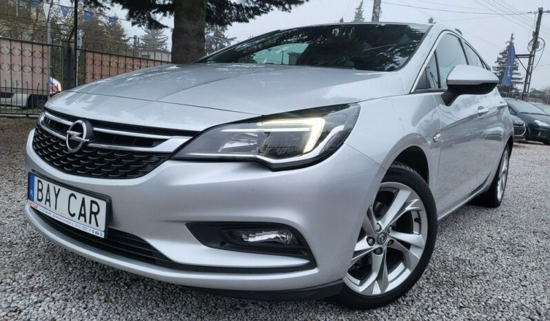 Opel Astra full