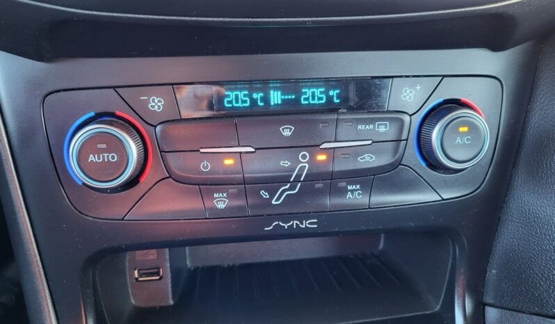 Ford Focus 1.6 125 KM 100% Przebieg Dekra Faktury Z Niemiec Gwarancja Zapraszamy Mk3 (2010-2018) full