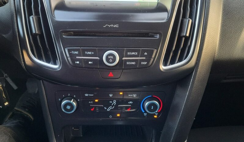 Ford Focus 1.0 125 KM I Właściciel Przebieg 103 Tyś ASO TUV Gwarancja Zapraszamy Mk3 (2010-2018) full