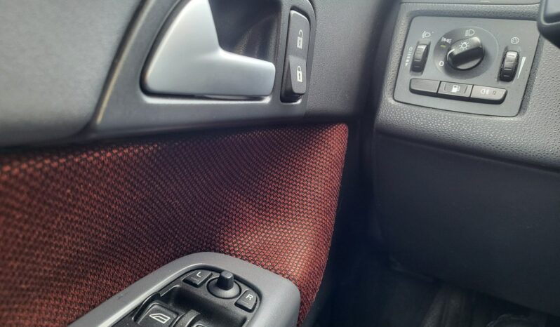 Volvo C30 1.6 D 109 KM Nowy Rozrząd Sprzęgło Opony Tarcze Klocki Olej Filtry ITD I (2006-) full