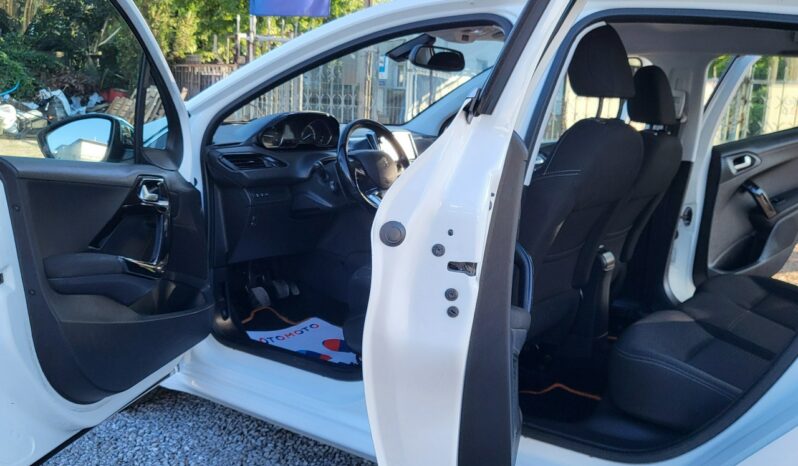 Peugeot 208 1.6 HDI 100KM Bogata Wersja Zarejestrowany Mały Przebieg Zapraszamy !! I (2012-2019) full