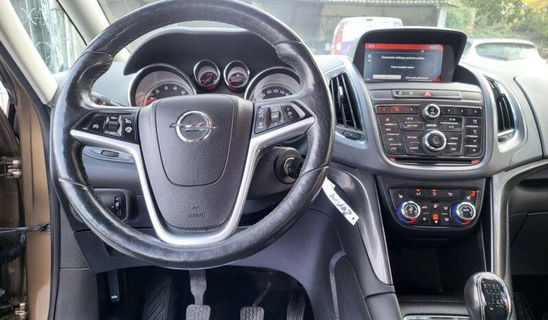 Opel Zafira C (2011-) full