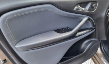 Opel Zafira C (2011-) full