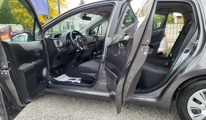 Toyota Yaris 1.0 70 KM  Ładny Stan Kamera Cofania Opłaty Z Niemiec  Zapraszamy !!! III (2011-2019) full